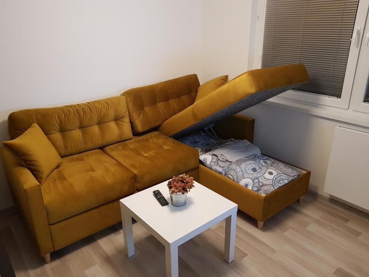 Appartement 1+1 Znojmo Extérieur photo